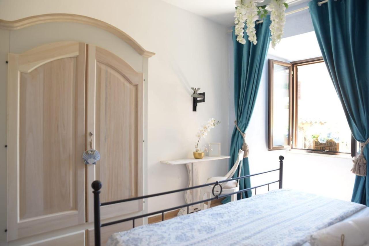 San Salvator Luxury Suites Nettuno Eksteriør bilde