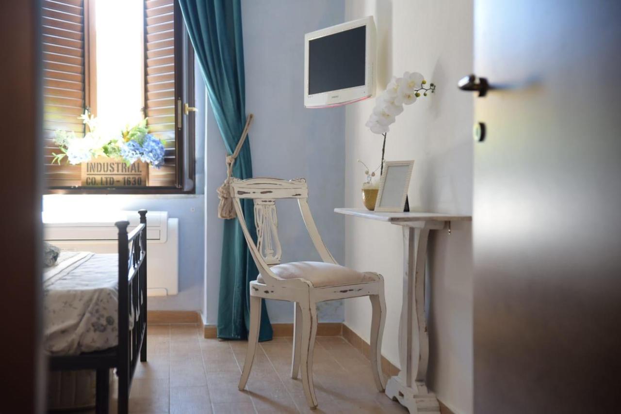 San Salvator Luxury Suites Nettuno Eksteriør bilde