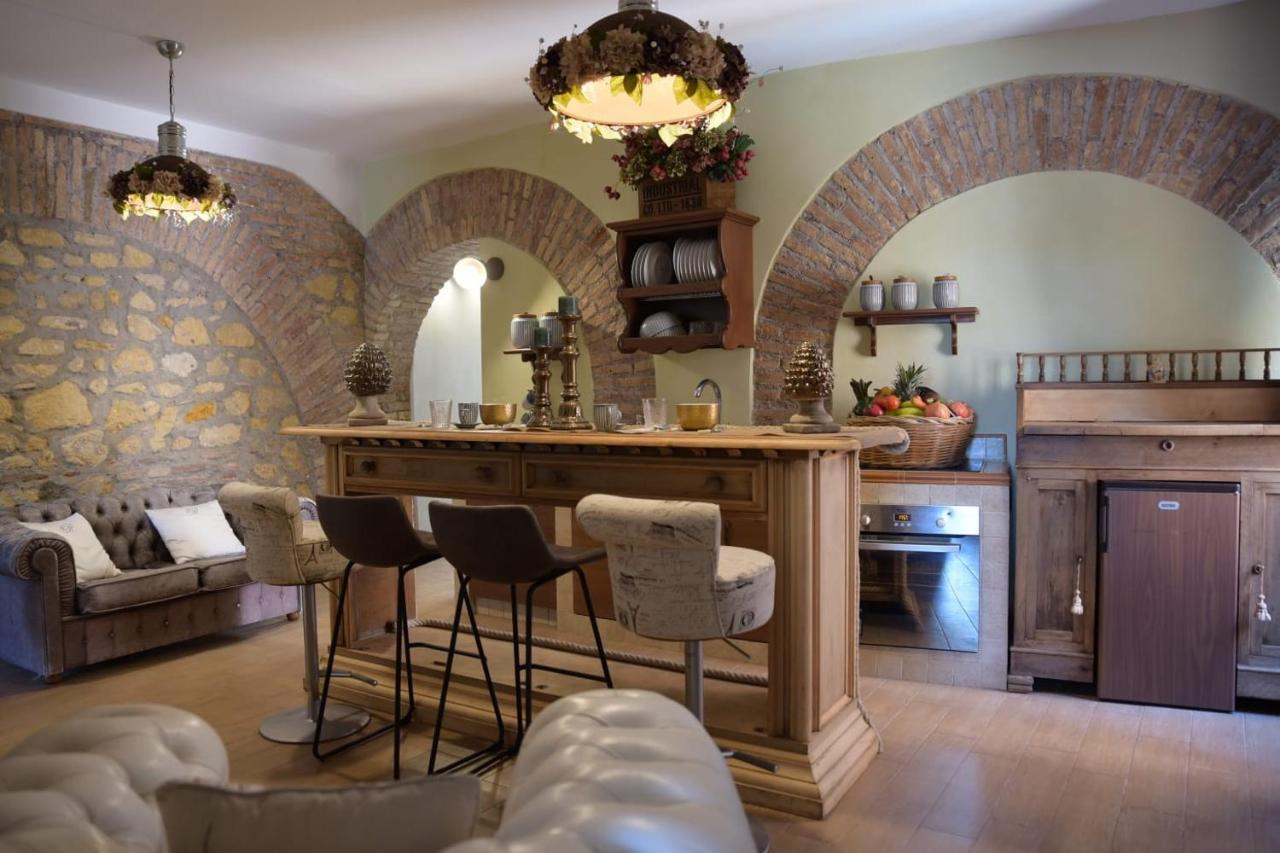 San Salvator Luxury Suites Nettuno Eksteriør bilde
